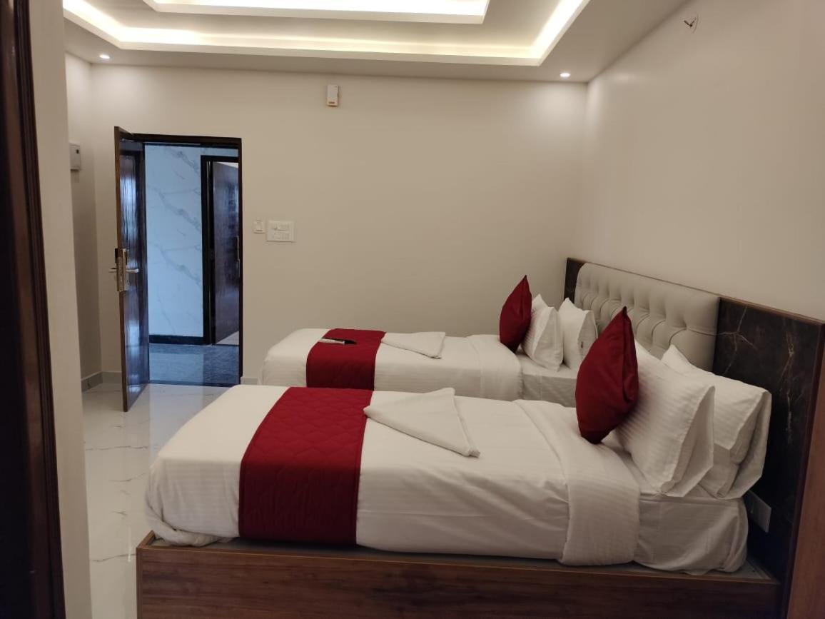 Attibele Mayuri Residency Hotel מראה חיצוני תמונה